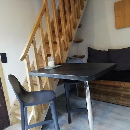 Studio En Duplex Renove Thônes Buitenkant foto